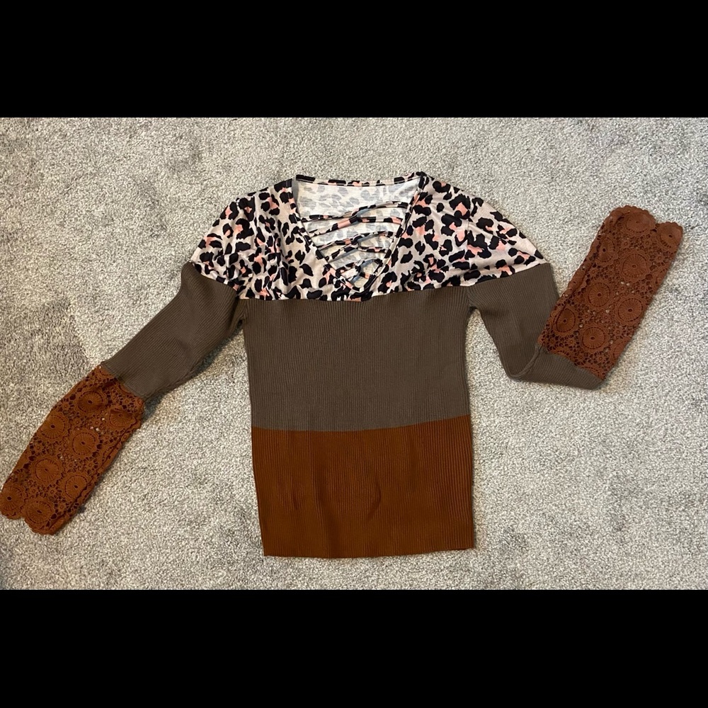 Womens Long Sleeved top